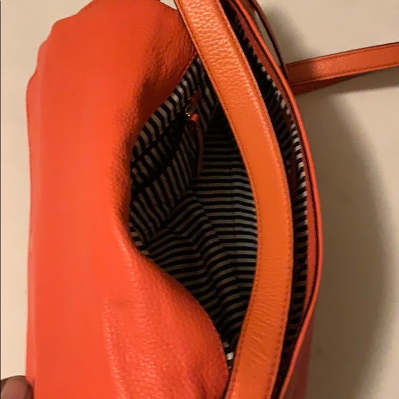 Kate spade like new very little use  fancy color - Picture 5 of 5